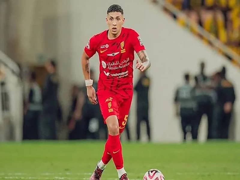 القادسية يفاوض ريال سوسيداد لبيع إيكي فيرنانديز مقابل 20 مليون يورو