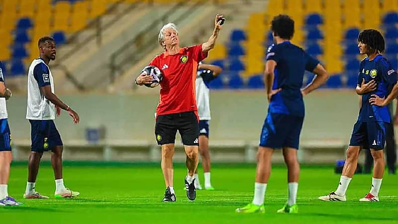 جيسوس يبدأ معسكر النصر ببرنامج تدريبي مكثف في النمسا