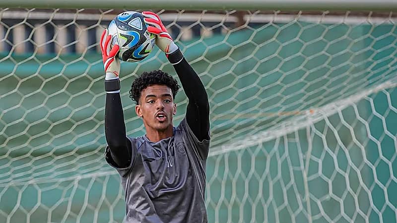 الشنقيطي ينضم إلى معسكر الاتحاد بالبرتغال