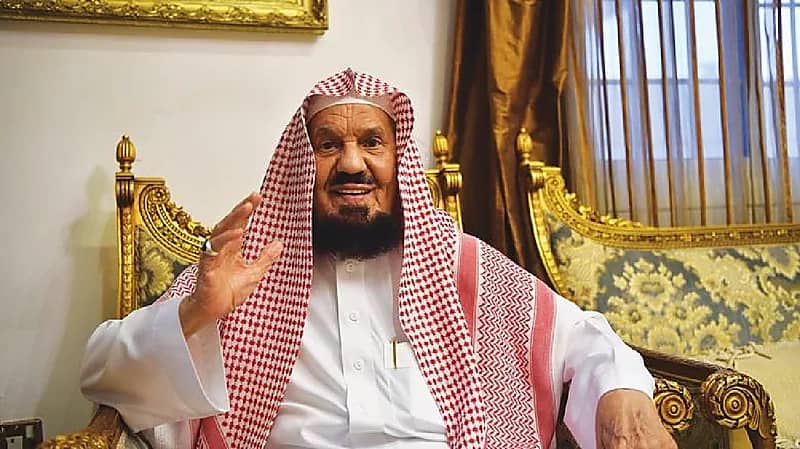 المنيع: يجوز إزالة بروز الأنف جراحيًا إذا كان يسبب ضررًا نفسيًا .. فيديو