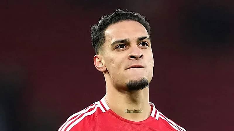 أنتوني على رادار أندية روشن