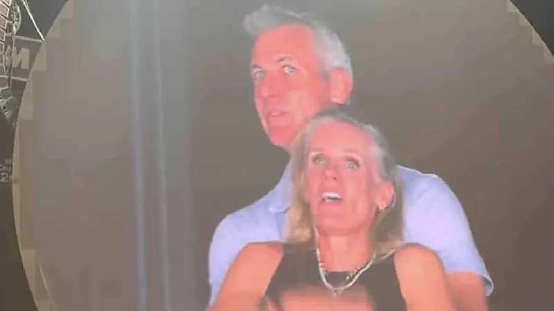 الرئيس التنفيذي السابق لـ"Astronomer" يقاضي "كولدبلاي"