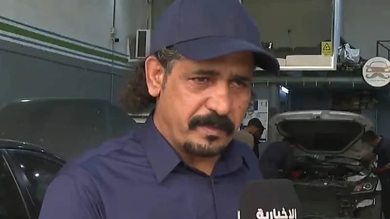 بعد 30 سنة في الأمن العام.. مواطن يروي قصة إدارته لورشة ميكانيكا ناجحة  .. فيديو