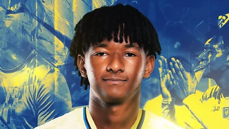 التعاون يتعاقد مع عبدالإله هوساوي