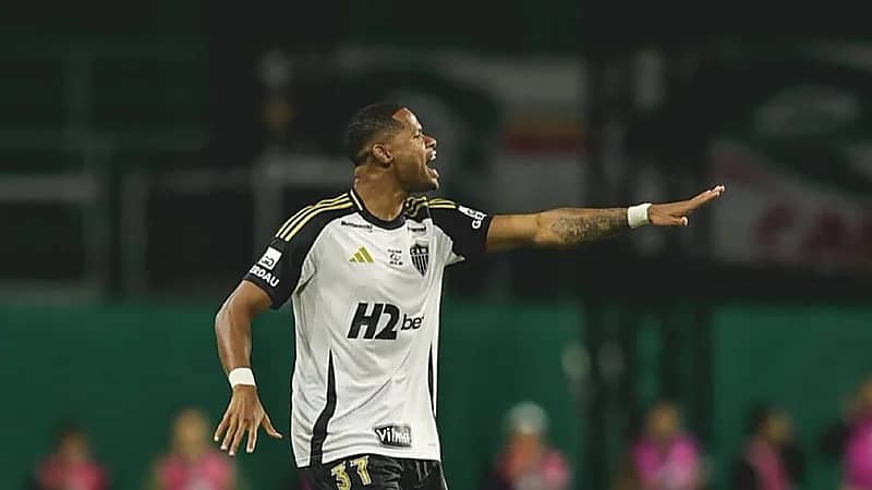 أتلتيكو مينيرو برفض عرض الوحدة الإماراتي لاستعارة جونيور سانتوس