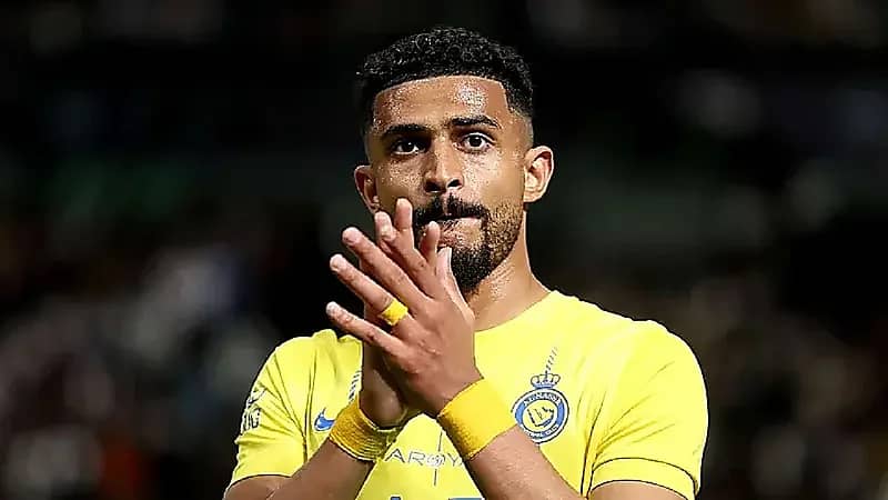 عبدالإله العمري يوجه رسالة لجماهير النصر