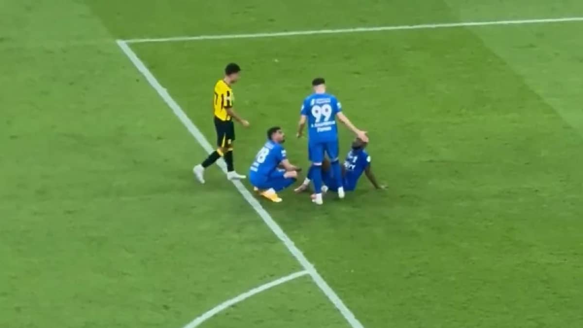 إصابة حسان تمبكتي بعد نهاية الكلاسيكو .. فيديو