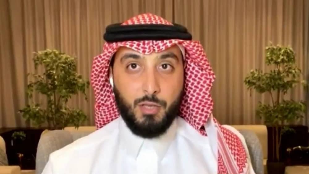 الدهش: كونسيساو ينفي الشائعات ويؤكد دعم اللاعبين الحاليين في الاتحاد .. فيديو