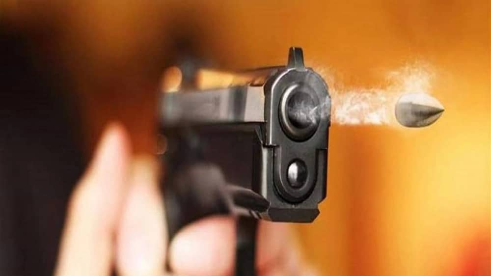 بسبب الميراث.. ابن يتخلص من والديه وشقيقه بطريقة مروعة