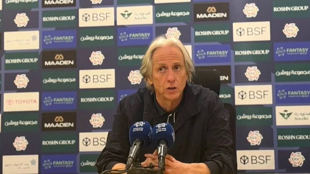 تصريحات مثيرة لجيسوس بعد الهزيمة أمام القادسية