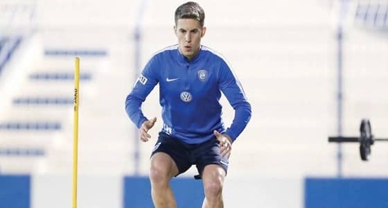 الهلال يقدم بن شرقي وسيروتي في مؤتمر صحفي