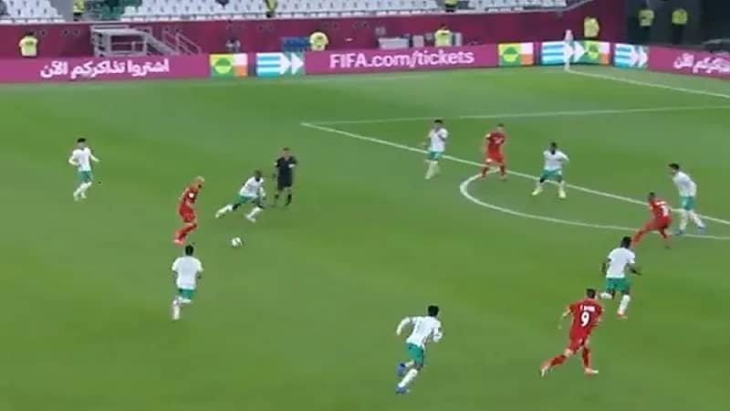 فيفا يشيد بمهارات اللاعبين العرب: "أهل الاتقان والمهارة"