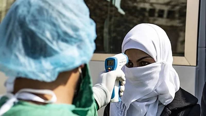 دولة عربية تحذر من موجة كورونا رابعة