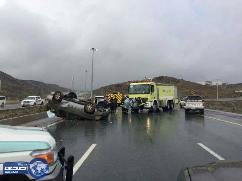 مدني الباحة يدعو لأخذ الحيطة والحذر عند هطول الأمطار