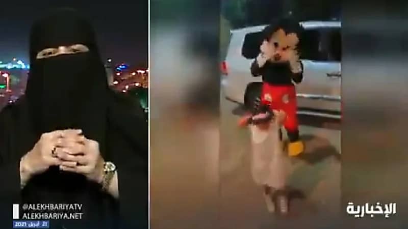 شاهد.. المعلمة موزعة الهدايا على طالباتها: "مريت على 28 بيت بسيارتي"