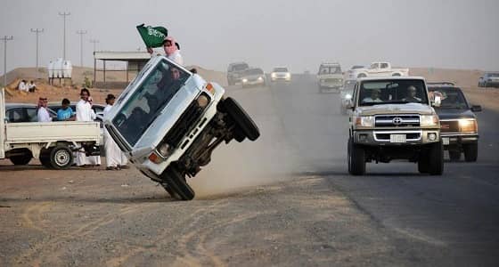 مرور الشرقية يفرض برنامج غريب على السائقين المتهورين