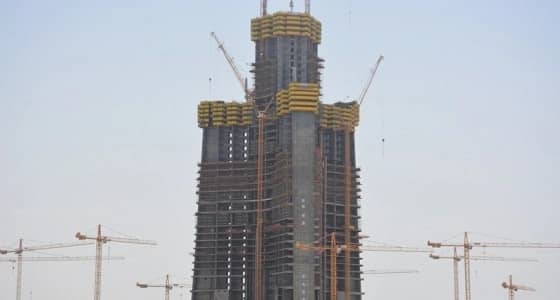 الأمن يتحفظ على العمالة الوافدة صاحبة واقعة " برج جدة "