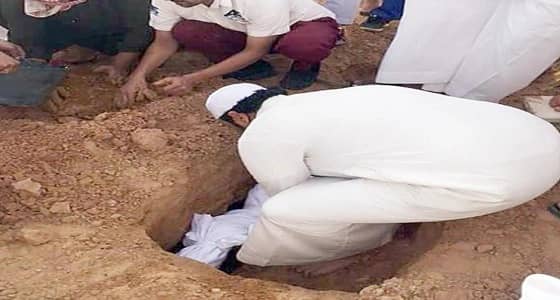 بالصور..تشييع جثمان طفلة الخرج ضحية العاملة الإثيوبية