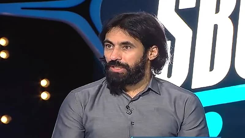 شاهد.. حسين عبدالغني: في بعض المباريات نفتعل مشكلة لإعادة الحماس