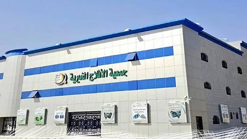 "خيرية الأفلاج" تغذي بطاقات المستفيدين بـ150 ألف ريال