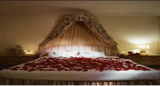 احتفالية فتاة بعودة زوجها من الخارج تنتهي بالطلاق