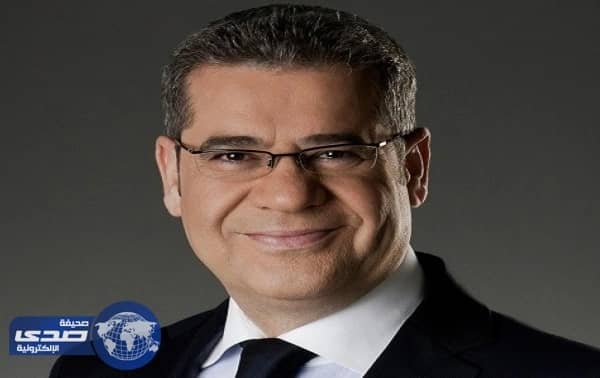 مصطفى الأغا ينشر صورة لابنه عقب اجراءه عملية استئصال ورم