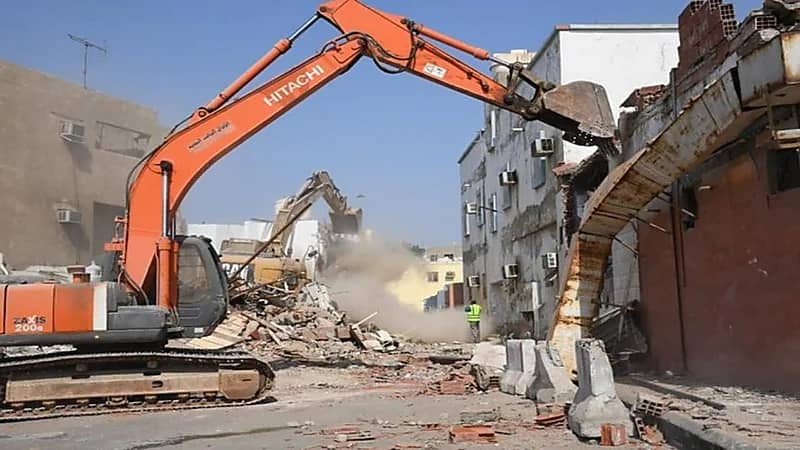 استئناف أعمال إزالة 12 حيًا عشوائيا بجدة