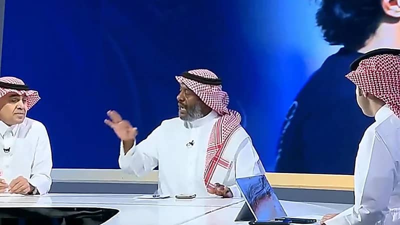 خميس: المفرج واللجنة الاستشارية اختصروا الطريق لفهد بن نافل في الهلال .. فيديو