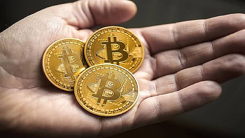 السلفادور تسعى لجعل البيتكوين عملة "قانونية"