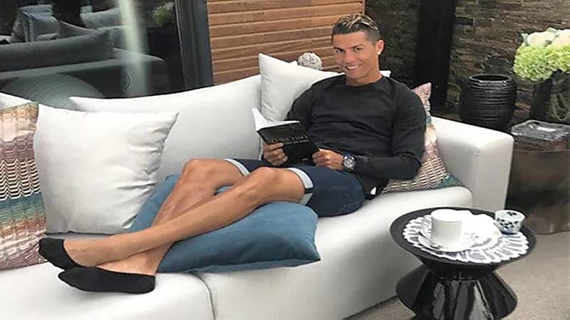 "رونالدو" يسعى لشراء نادي جولف في البرتغال