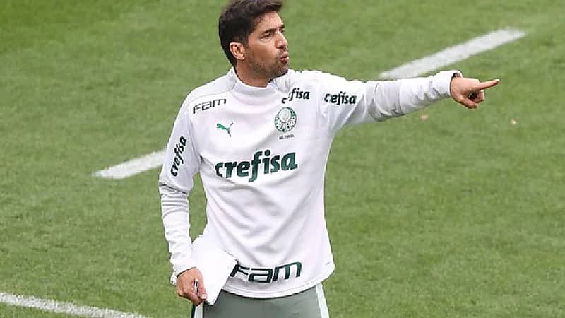 "فريرا" يرفض عرض تدريب "النصر" مقابل ٨٤ مليون ريال