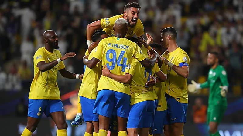 طائرة خاصة تنقل النصر إلى الصين