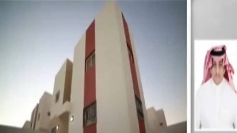 مواطن يكشف عن تفاصيل تأخر استلام وحدته السكانية "فيديو"