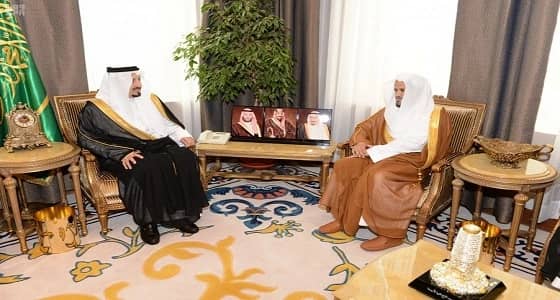 أمير عسير يستقبل النائب العام