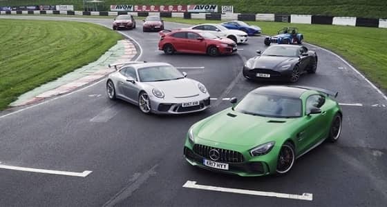 بالفيديو.. " بورشيه 911 GT3 " أفضل السيارات الرياضية لعام 2017