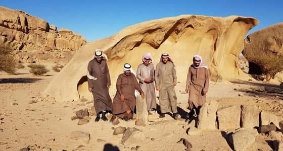سياحة القصيم تهادي المتعاونين معها رحلة استطلاعية