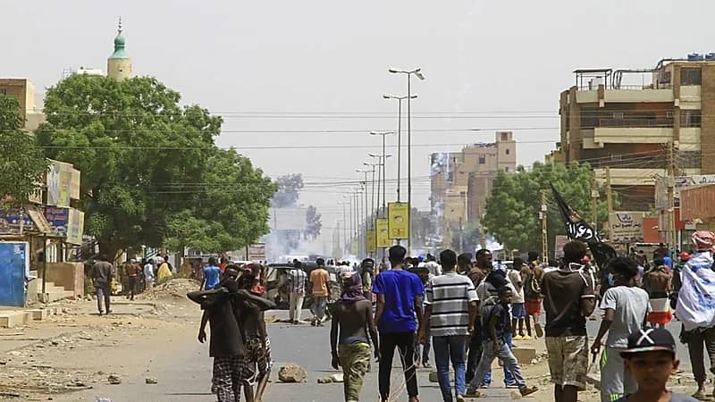 عطلة رسمية لأجل غير مسمى للموظفين في الخرطوم