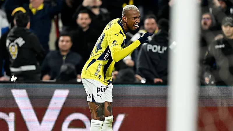 تاليسكا يسجل هاتريك في الدوري التركي .. فيديو