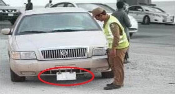 بالصور.. " أمن الطرق " يشدد الرقابة علي لوحات المركبات