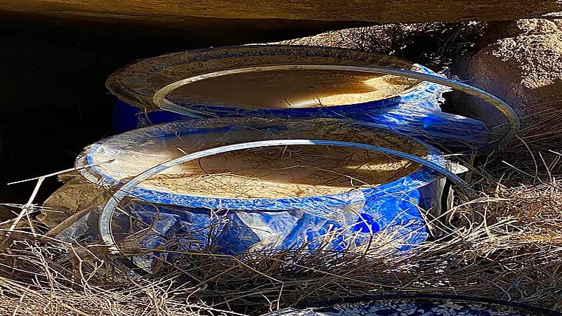 الجهات الأمنية تضبط مصنع للخمور بأحد أودية عسير