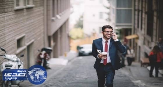 ⁠⁠⁠⁠⁠حظر تصفح الهواتف المحمولة لدى عبور الطرق