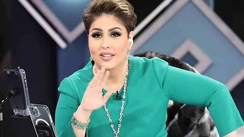 فجر السعيد تهاجم نهى نبيل بعد لقائها بالفنانة نوال في الرياض