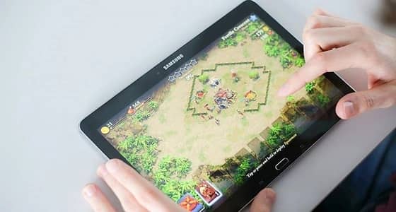 الممنوع والمسموح في نظام التصنيف العمري للألعاب الإلكترونية بالمملكة