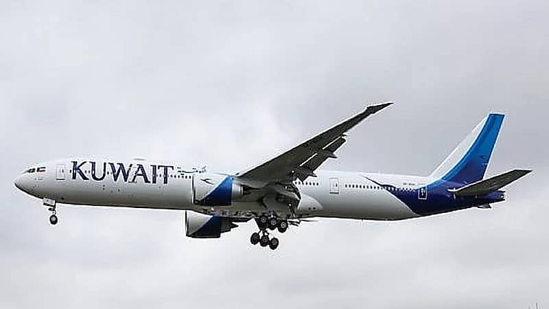 الكويت تعلق رحلاتها إلى العراق