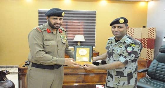 مساعد مدير عام السجون للتخطيط والتطوير يزور الطلبة المستجدين بالمدينة المنورة