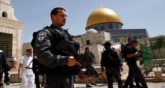 الهلال الأحمر: إصابة 217 فلسطينيًا في مواجهات الضفة والقدس