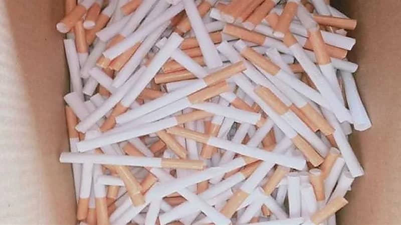 منع استيراد وبيع ألعاب الأطفال والحلوى المصنعة على هيئة سجائر