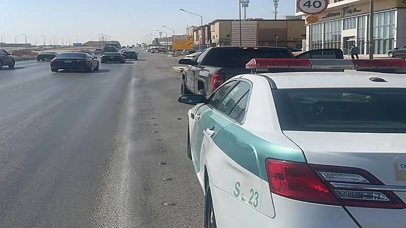 بالصور.. ضبط قائدي مركبات أضافوا تعديلات على أجسام مركباتهم بالرياض