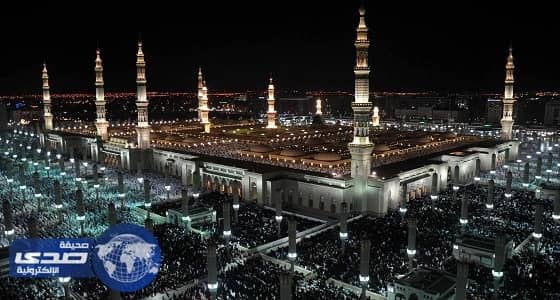 وكالة المسجد النبوي توجه المصلين للسطح لتخفيف الازدحام