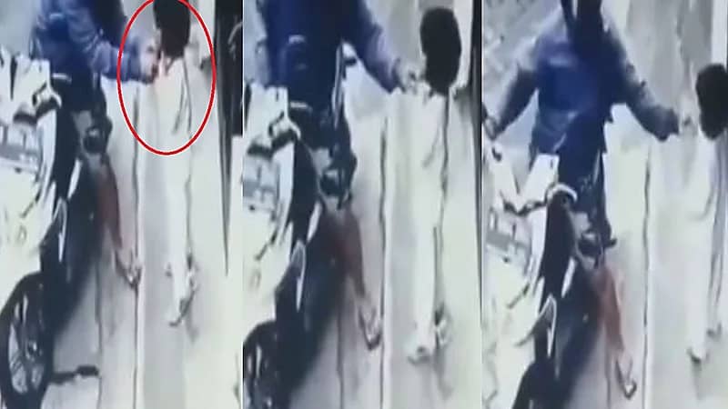 كاميرا مراقبة توثق تعدي عامل توصيل على طفلة وسرقة ذهبها